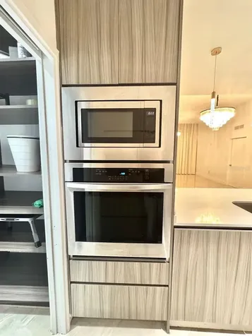 600 NE 27th Street Miami FL 33137
