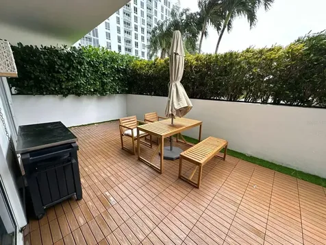 600 NE 27th Street Miami FL 33137