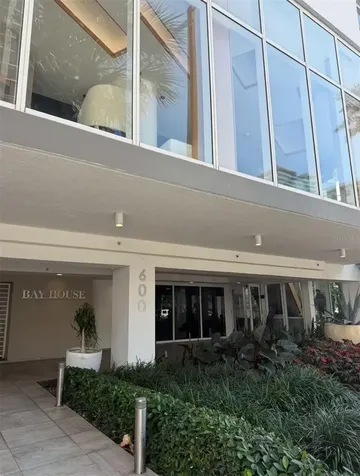 600 NE 27th Street Miami FL 33137
