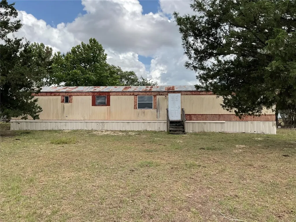 9750 NE 49th Street Bronson FL 32621