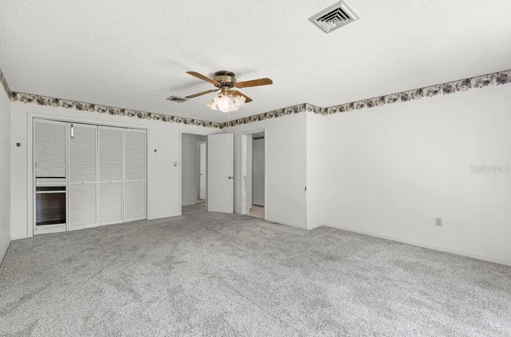 11812 Watts Court Tavares FL 32778
