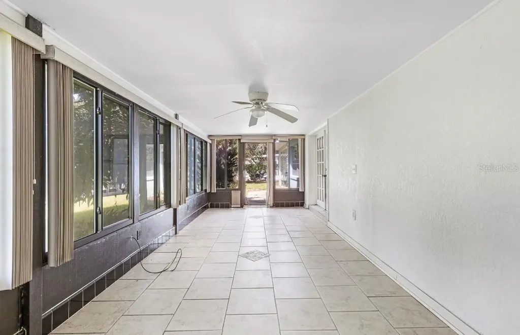 11812 Watts Court Tavares FL 32778
