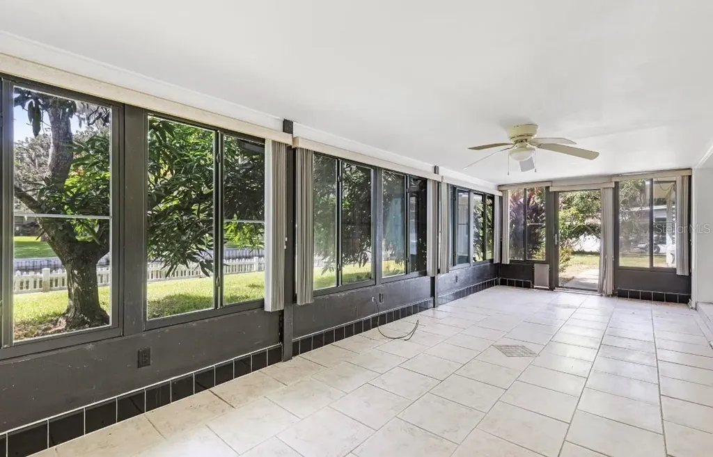 11812 Watts Court Tavares FL 32778