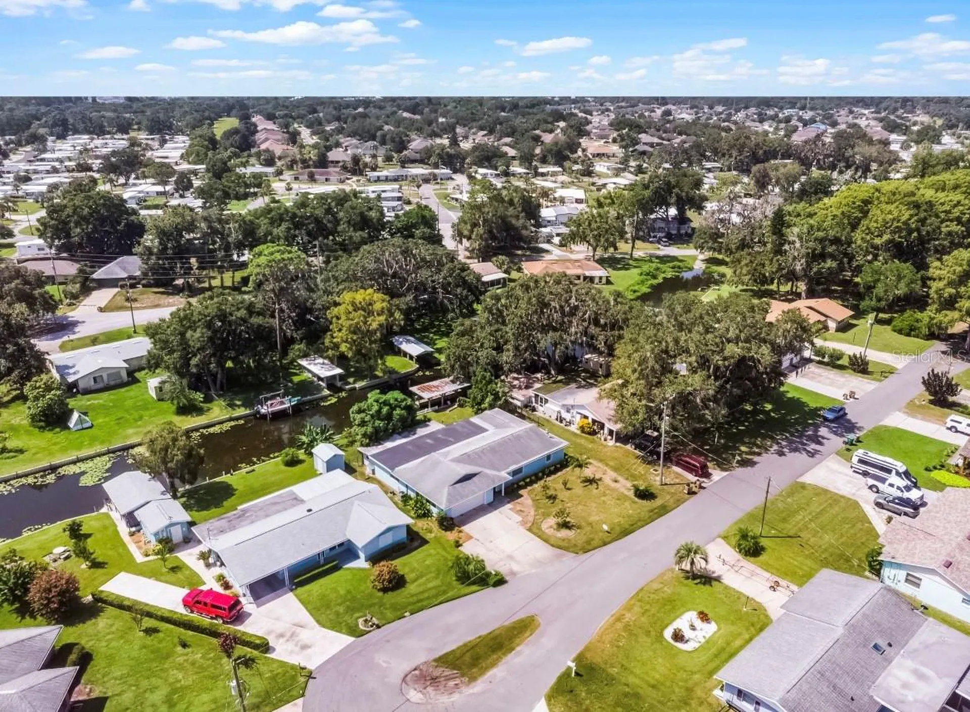11812 Watts Court Tavares FL 32778