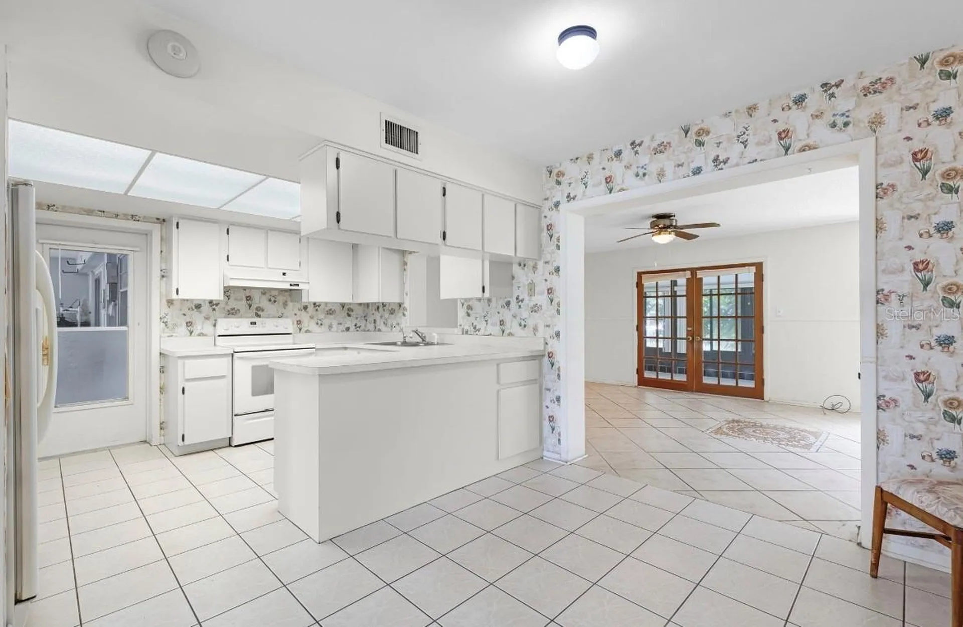 11812 Watts Court Tavares FL 32778