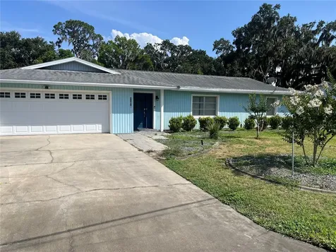 11812 Watts Court Tavares FL 32778
