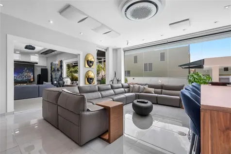 738 Juncal San Juan PR 00926