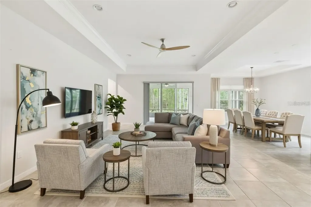 726 Irvine Ranch Road Kissimmee FL 34759