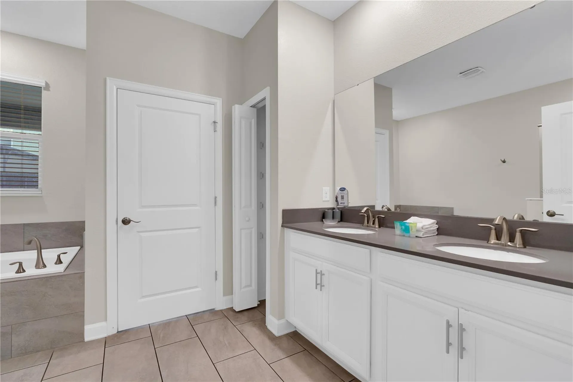 4530 Narrative Lane Kissimmee FL 34746