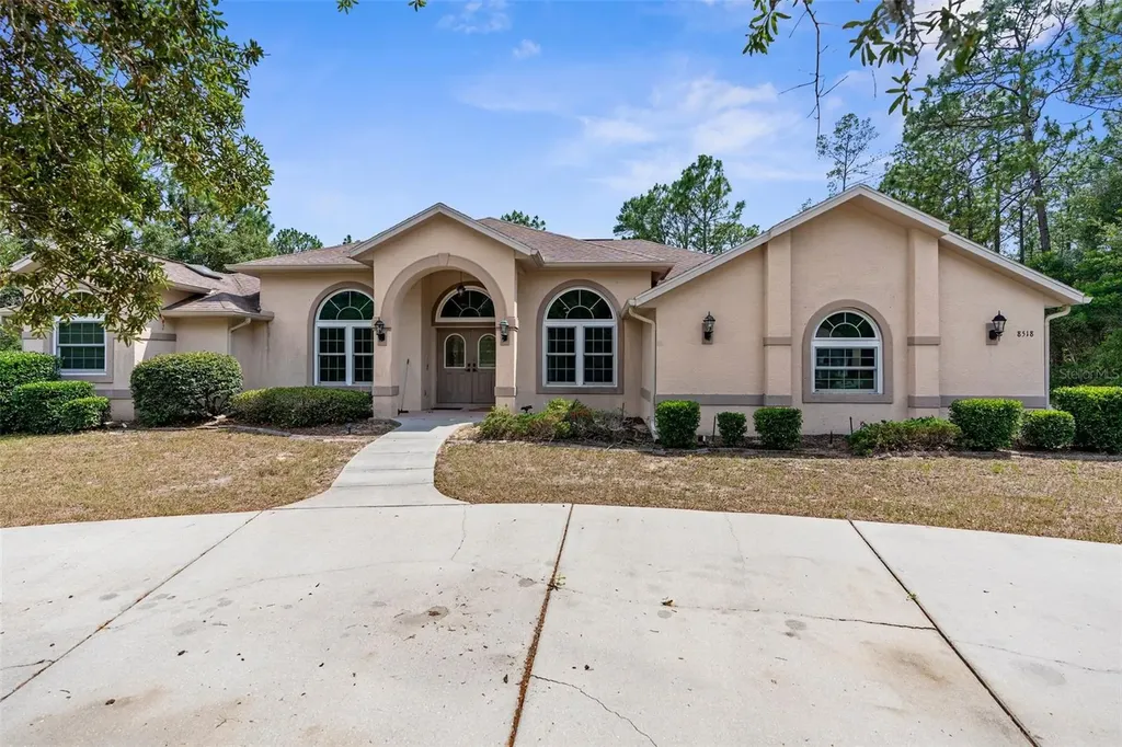 8518 N Linwood Loop Citrus Springs FL 34433