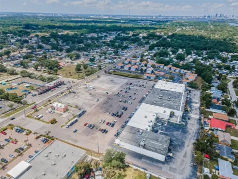 7430 Palm River Road Tampa FL 33619