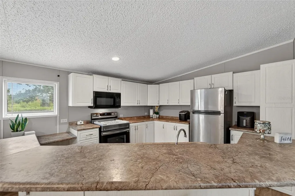 12008 Rose Lane Riverview FL 33569