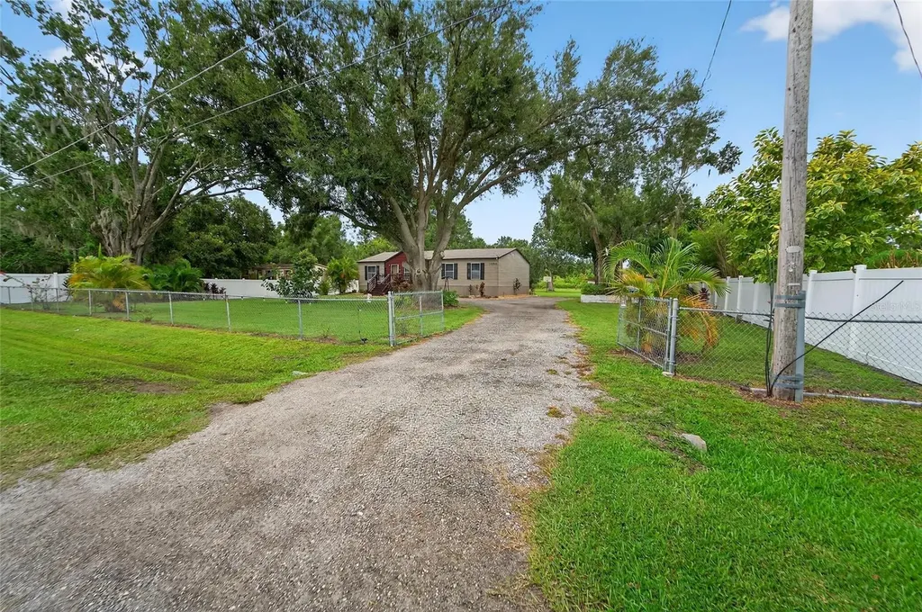 12008 Rose Lane Riverview FL 33569