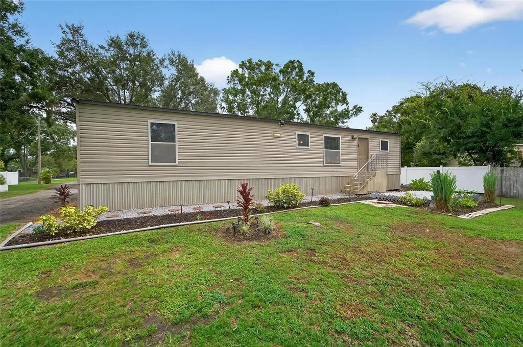 12008 Rose Lane Riverview FL 33569