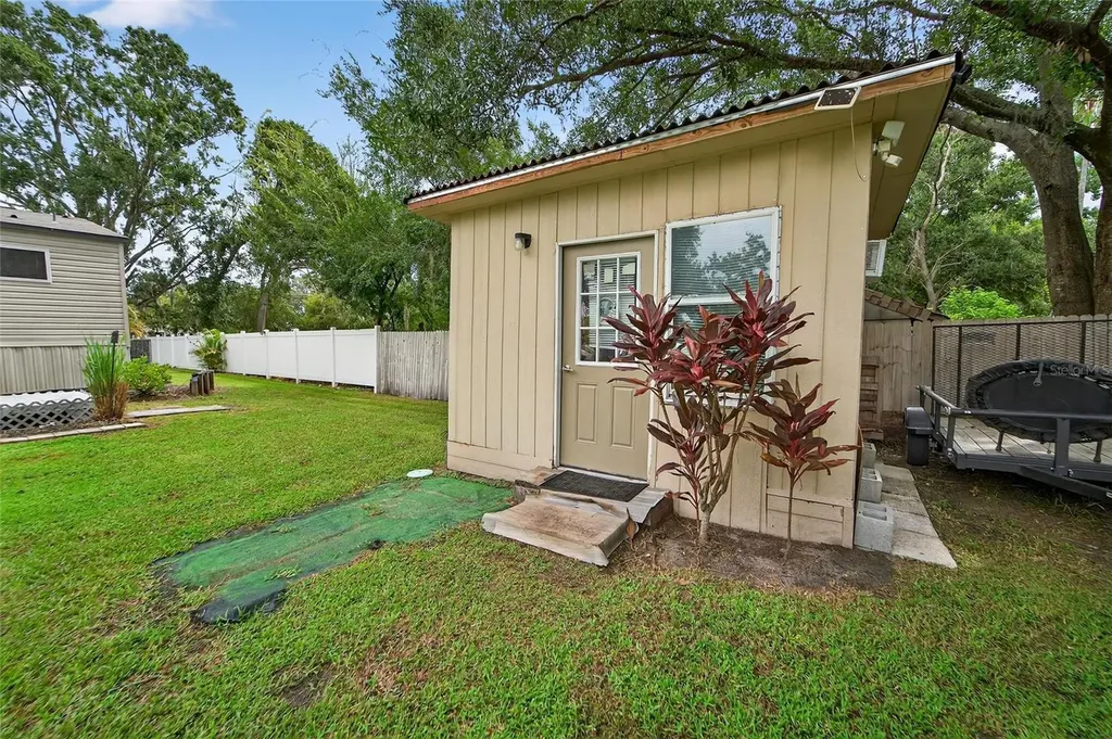 12008 Rose Lane Riverview FL 33569