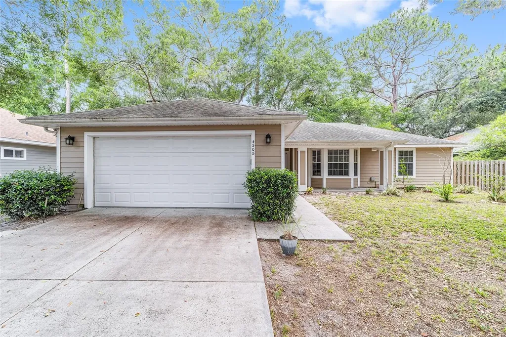 4308 NW 35th Terrace Gainesville FL 32605