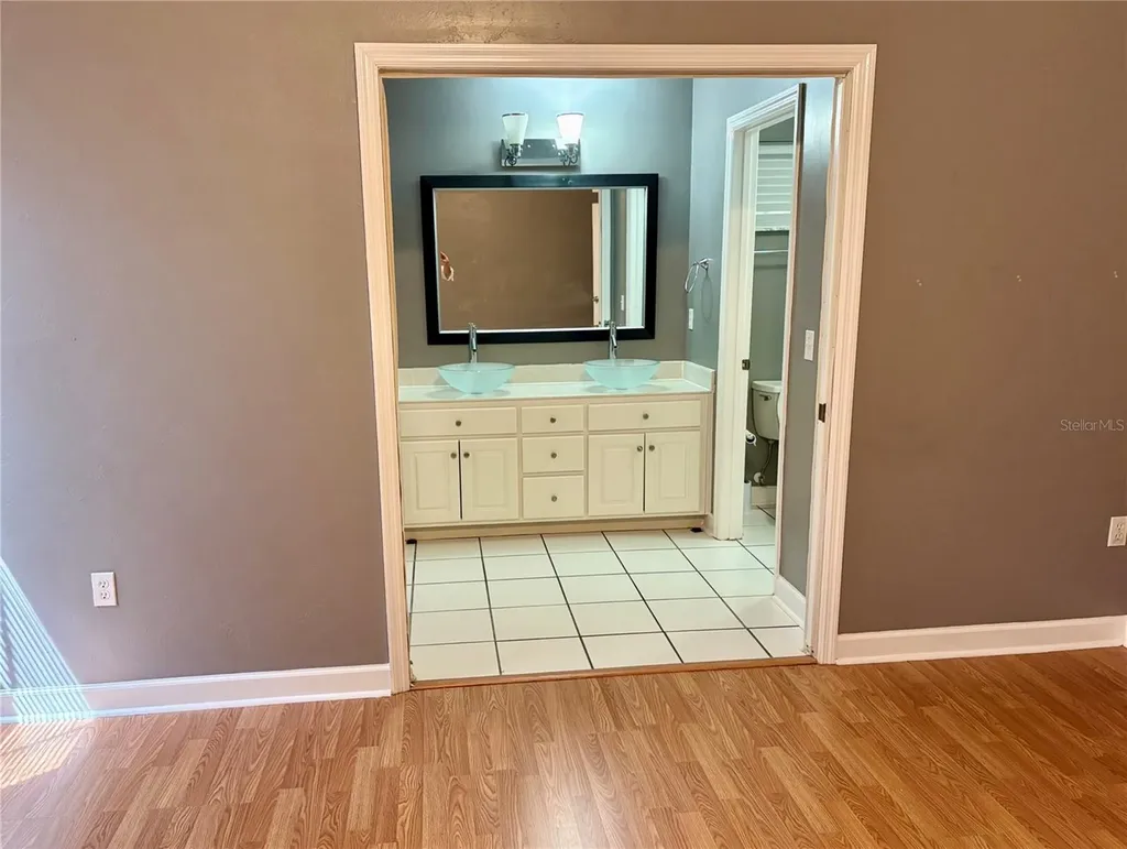 4308 NW 35th Terrace Gainesville FL 32605