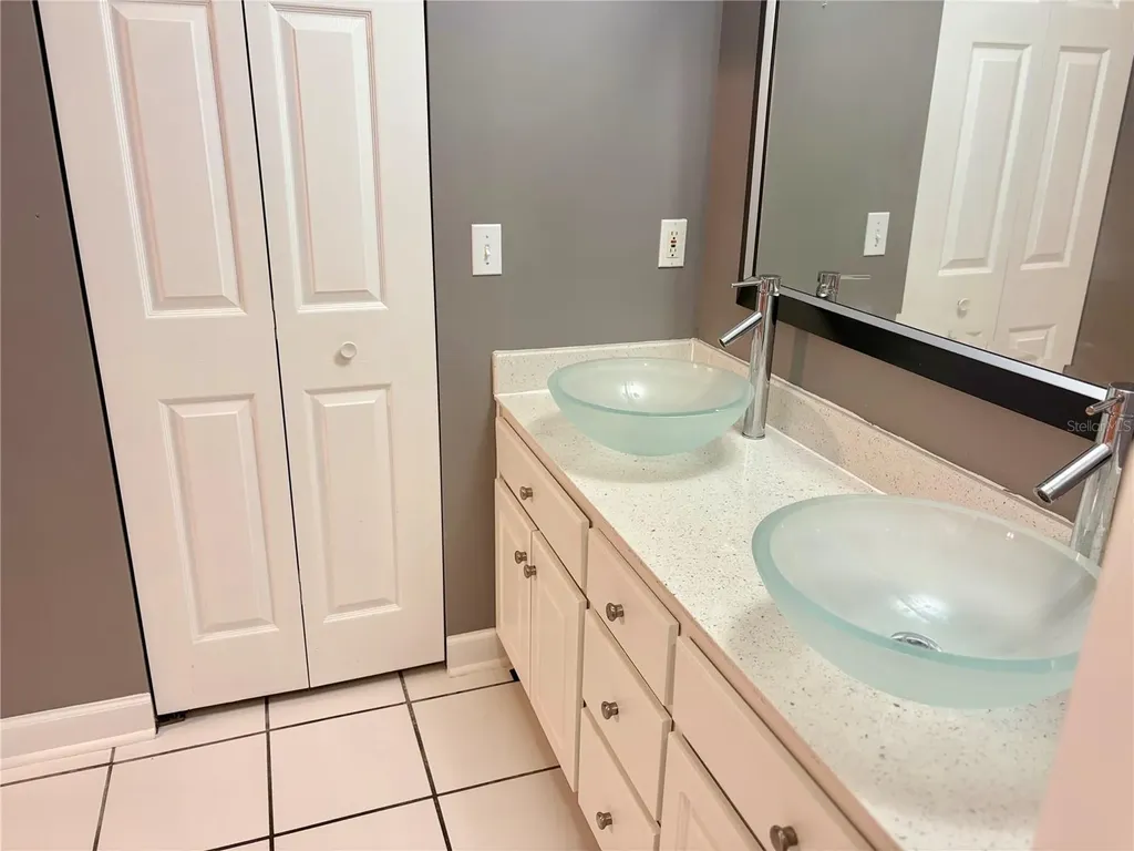 4308 NW 35th Terrace Gainesville FL 32605