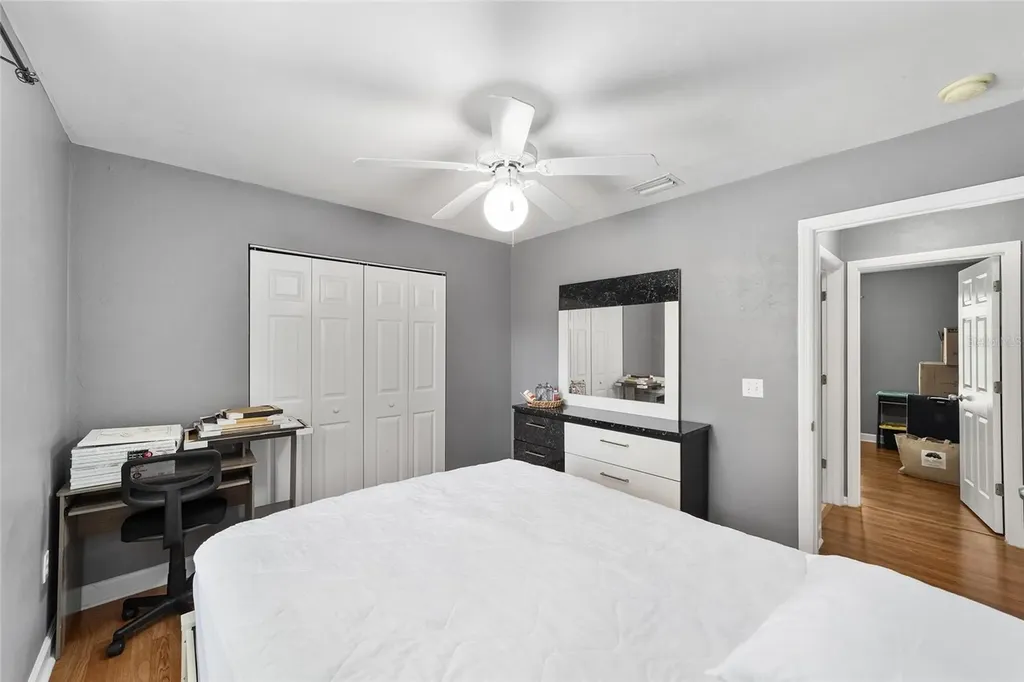 4308 NW 35th Terrace Gainesville FL 32605