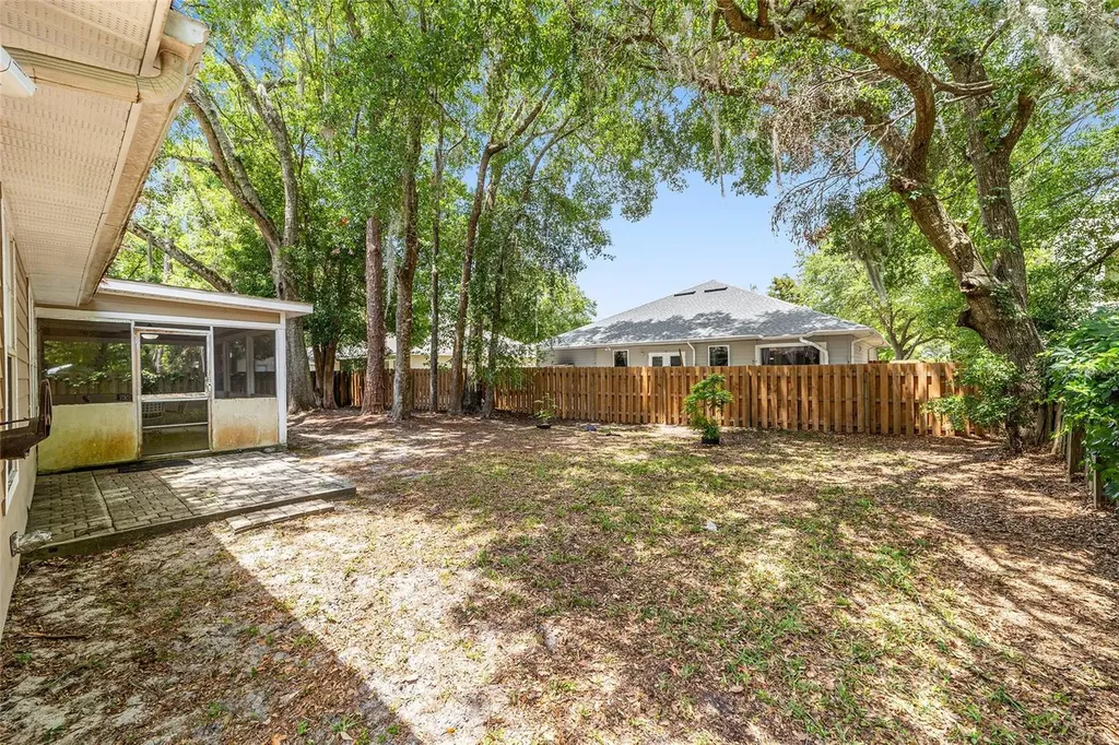 4308 NW 35th Terrace Gainesville FL 32605
