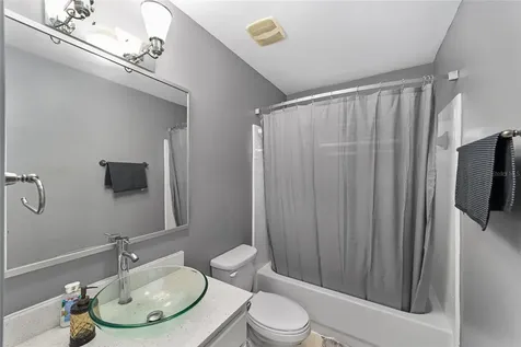 4308 NW 35th Terrace Gainesville FL 32605