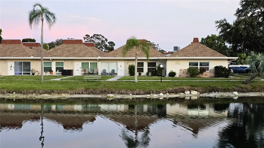 4324 Tahitian Gardens Circle Holiday FL 34691