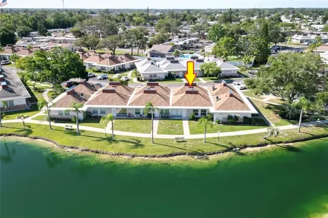 4324 Tahitian Gardens Circle Holiday FL 34691