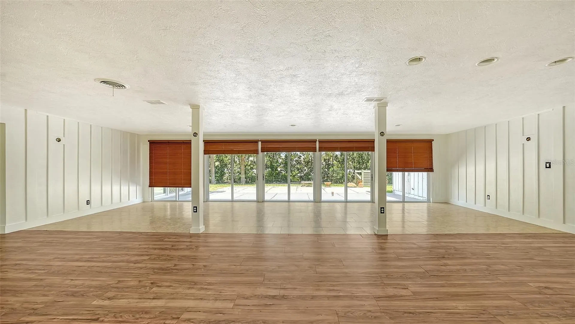 223 Seagull Lane Sarasota FL 34236