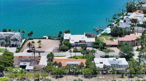 223 Seagull Lane Sarasota FL 34236