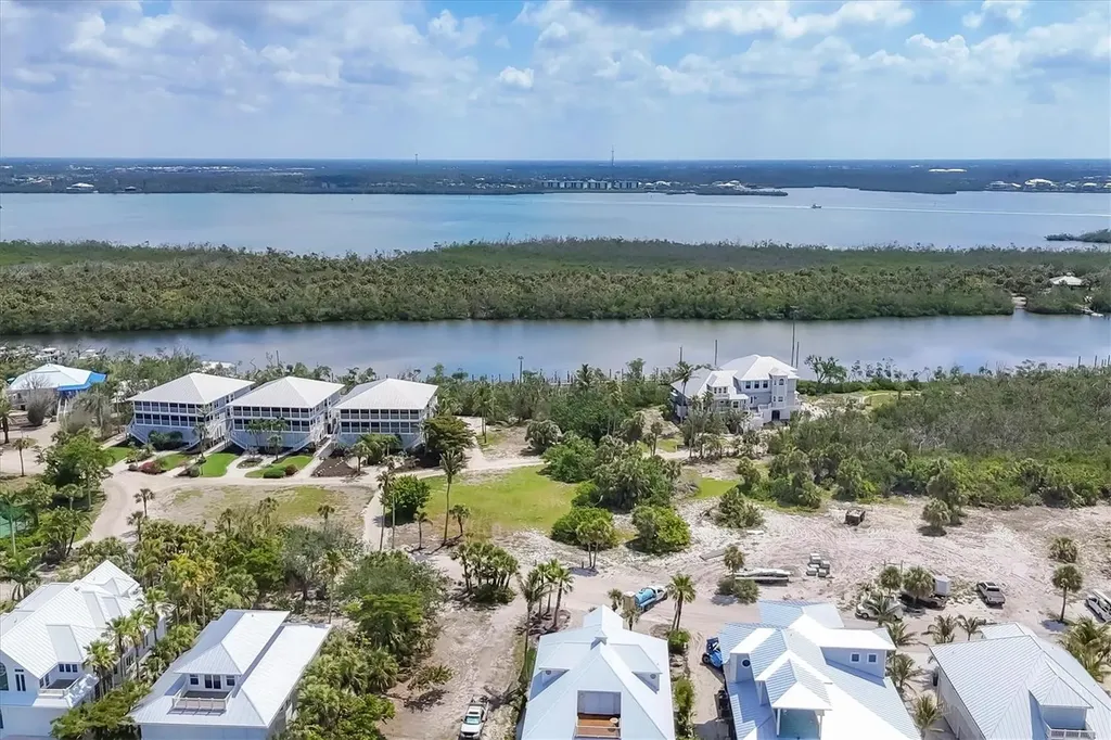 7365 Palm Island Drive Placida FL 33946
