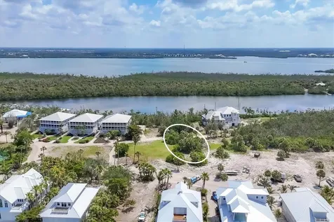 7365 Palm Island Drive Placida FL 33946