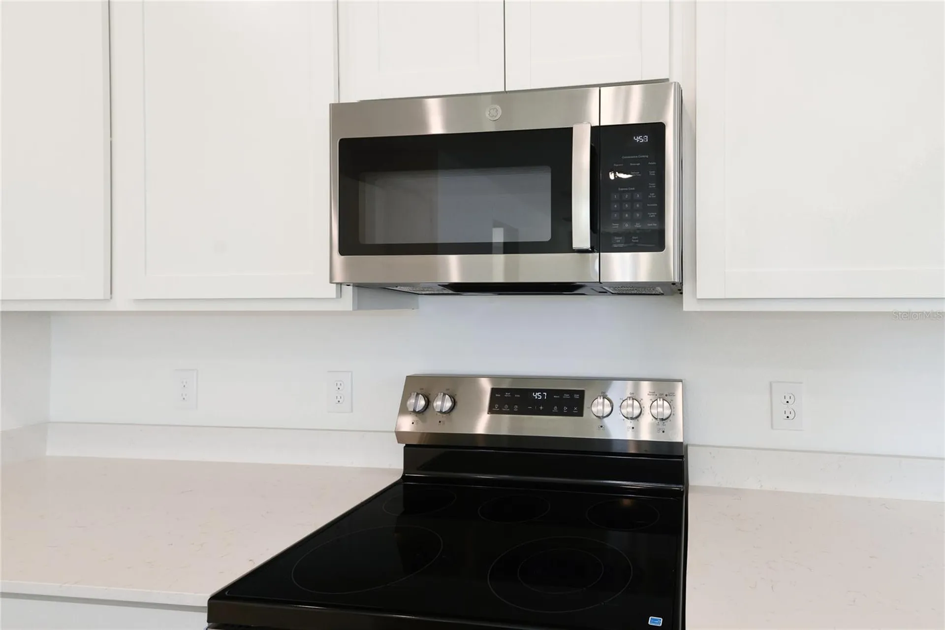 758 Lake Dell Avenue Dundee FL 33838