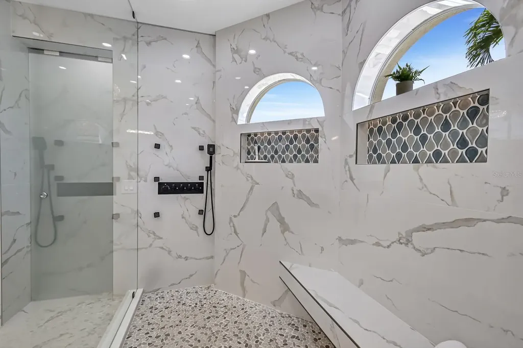 3917 SE 19th Avenue Cape Coral FL 33904