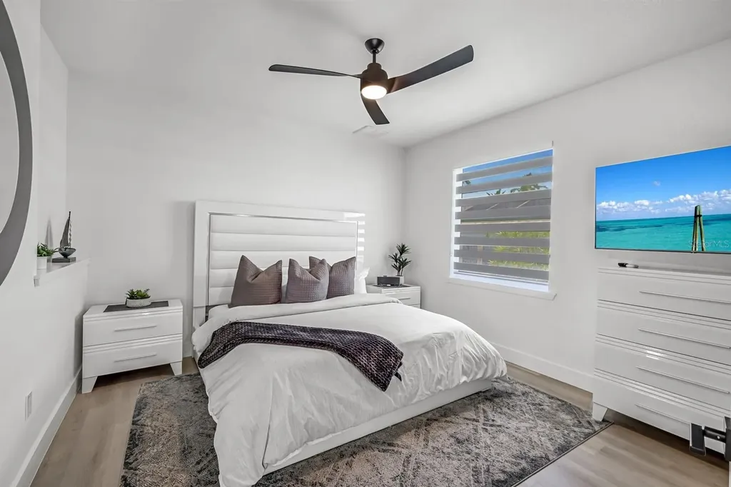 3917 SE 19th Avenue Cape Coral FL 33904