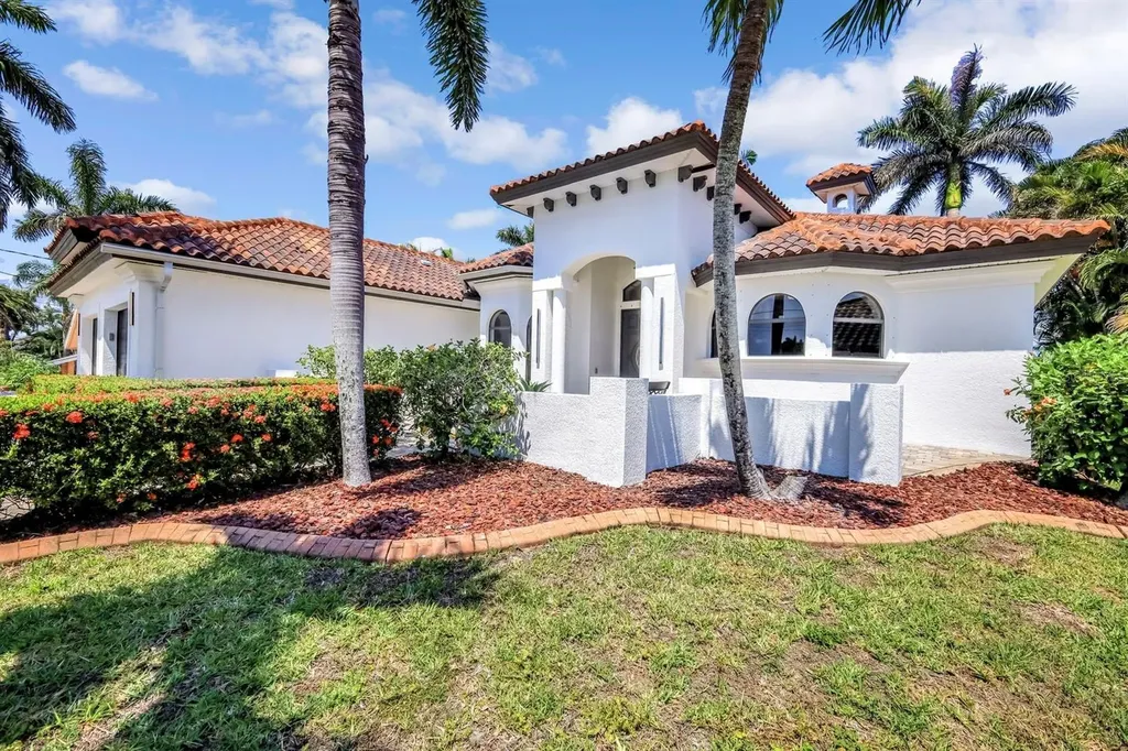 3917 SE 19th Avenue Cape Coral FL 33904