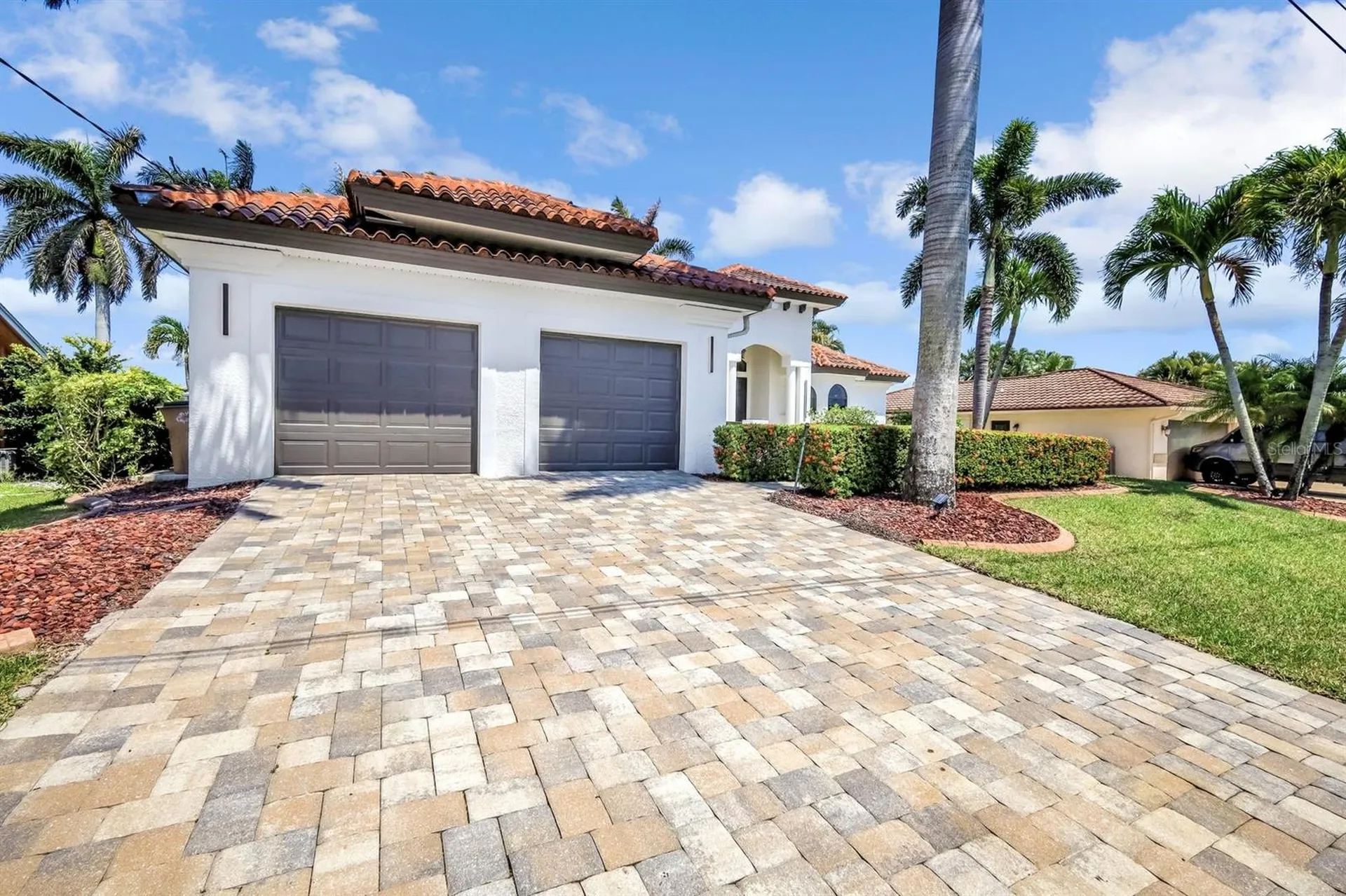 3917 SE 19th Avenue Cape Coral FL 33904
