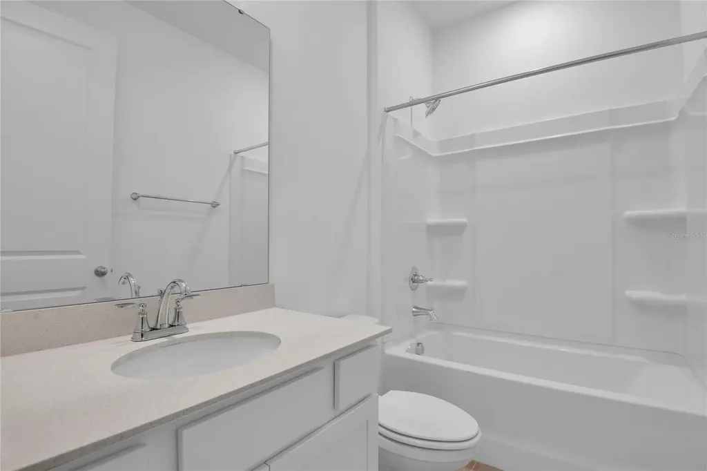 762 Lake Dell Avenue Dundee FL 33838