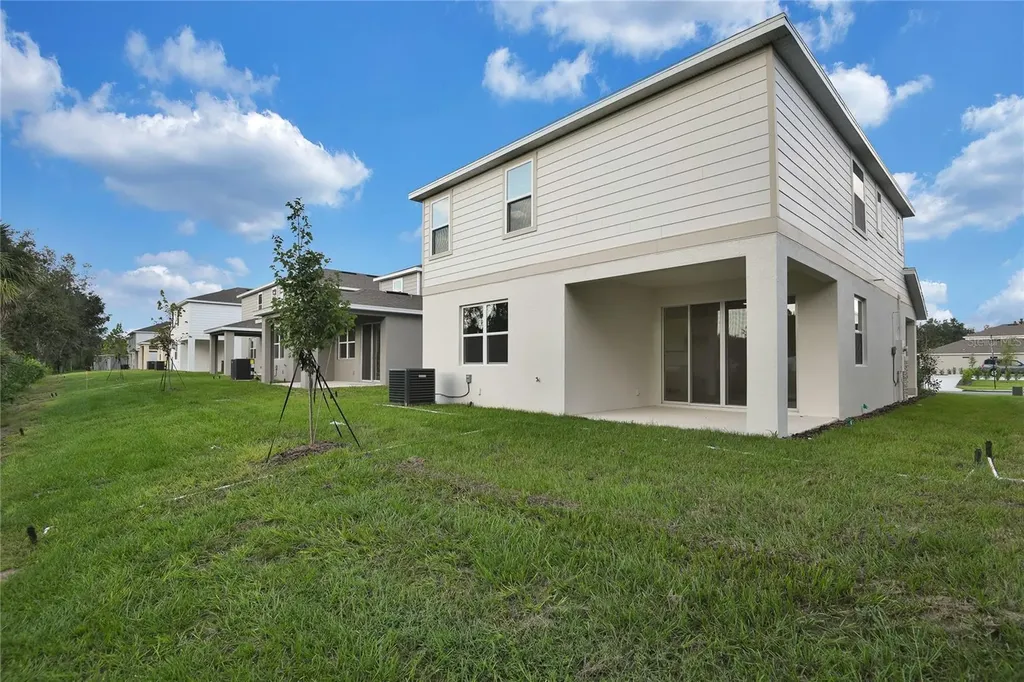 762 Lake Dell Avenue Dundee FL 33838