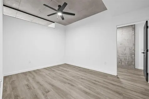 221 Main Street N St Petersburg FL 33716