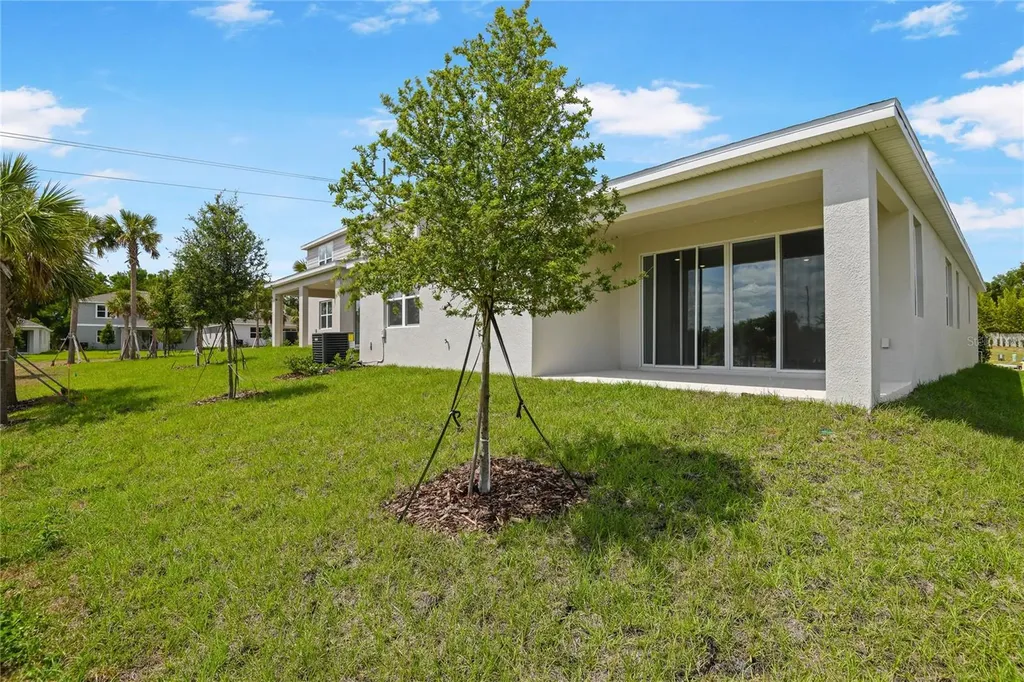1767 Carnelian Street Deland FL 32720