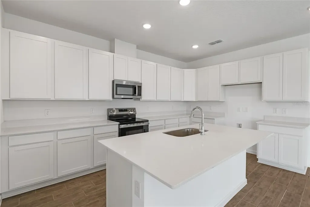 1767 Carnelian Street Deland FL 32720