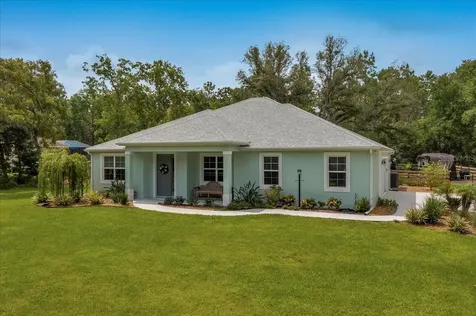 2163 County Road 243f Wildwood FL 34785