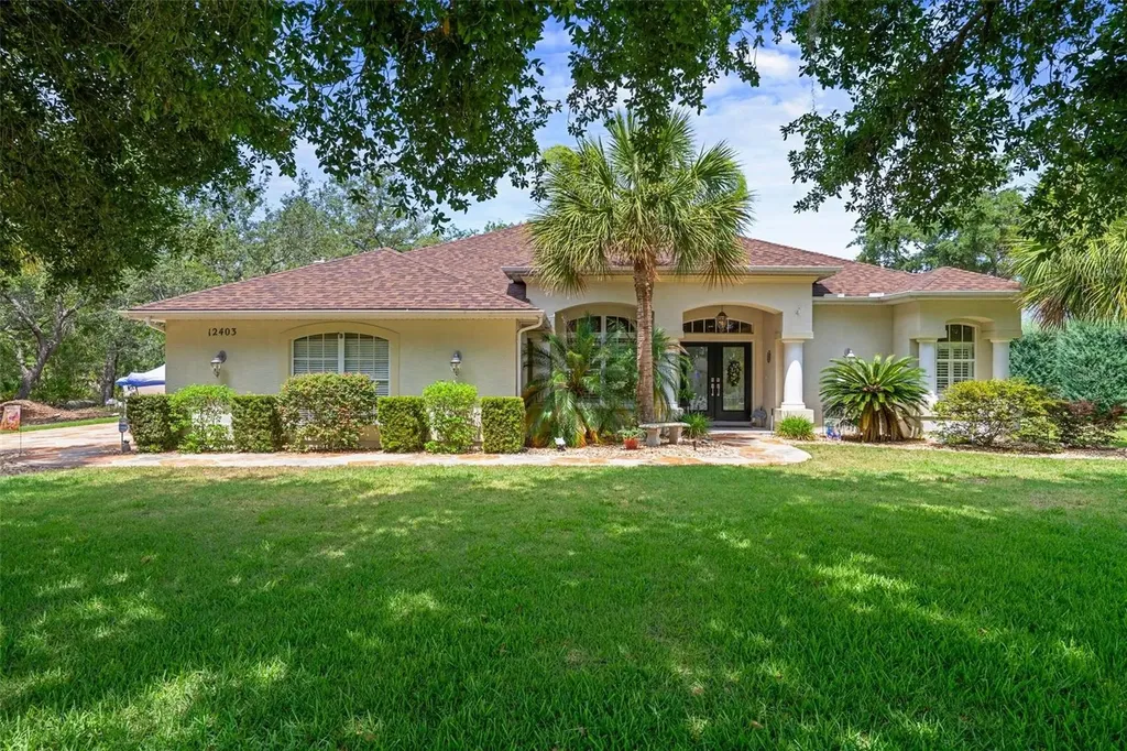 12403 Moneta Road Weeki Wachee FL 34614