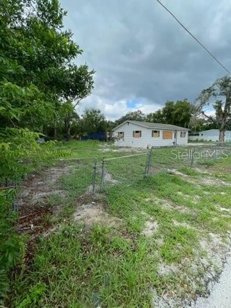 11626 Fairmont Avenue Leesburg FL 34788