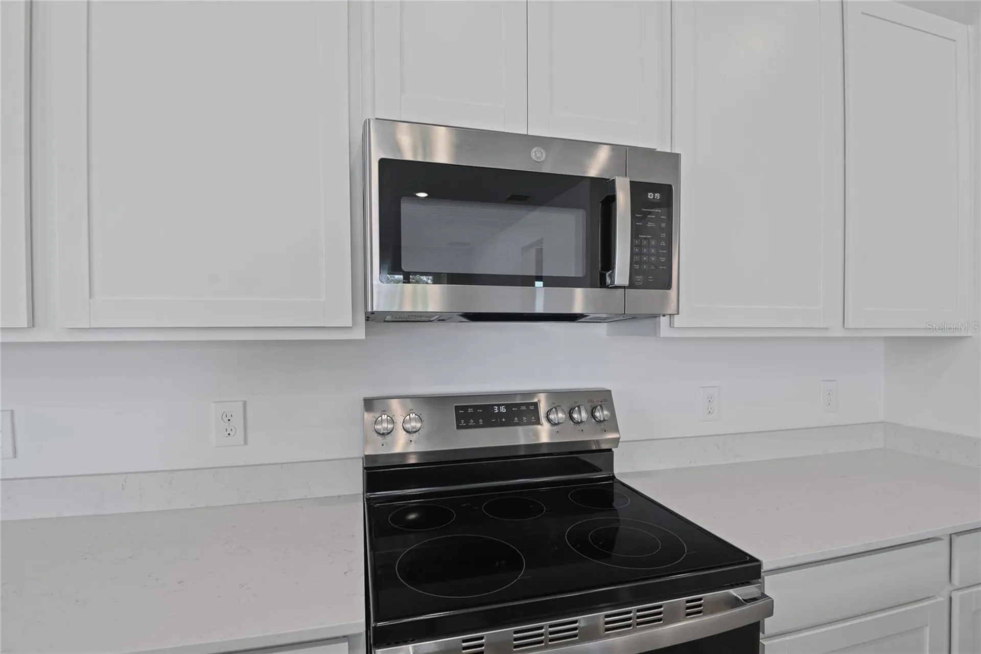 746 Lake Dell Avenue Dundee FL 33838