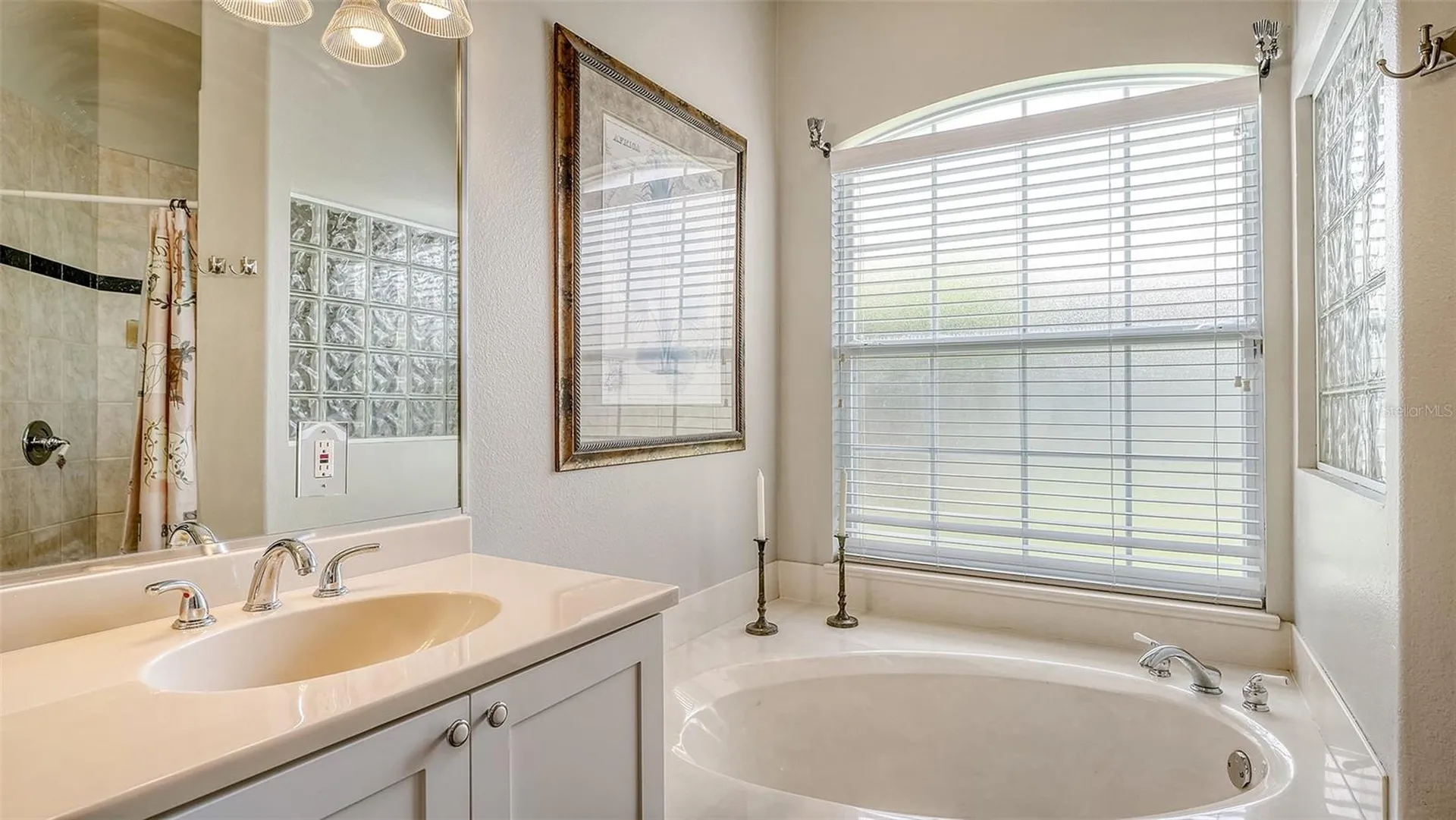 4612 4th Avenue E Bradenton FL 34208