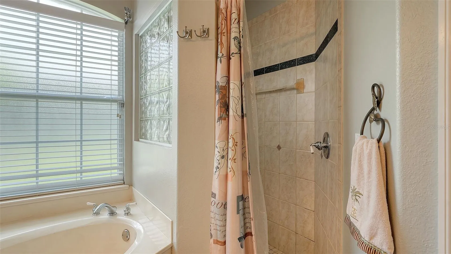 4612 4th Avenue E Bradenton FL 34208