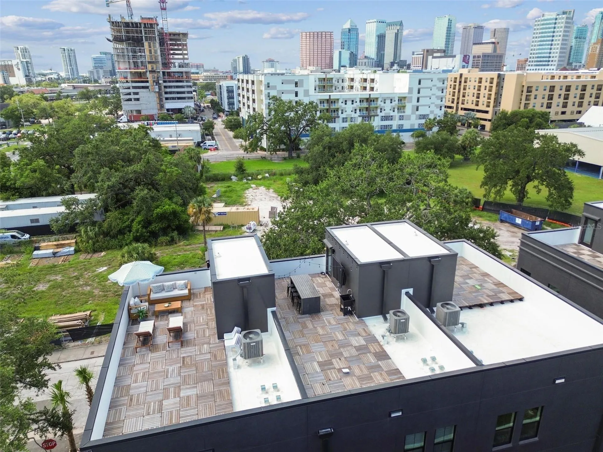1218 E Kay Street Tampa FL 33602