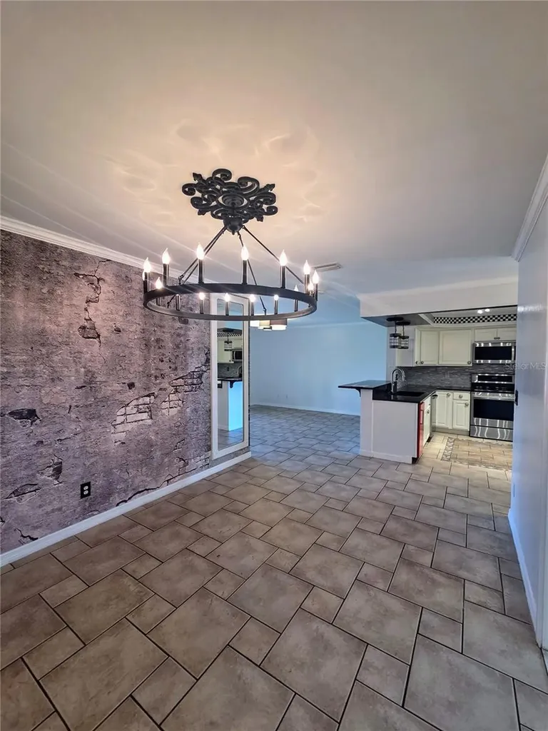 644 Yardarm Drive Apollo Beach FL 33572