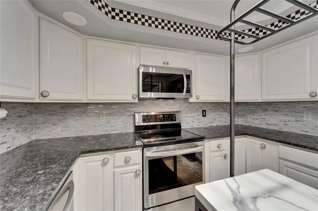 644 Yardarm Drive Apollo Beach FL 33572